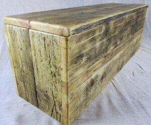 Reclaimed wood storage chest