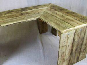 Corner desk
