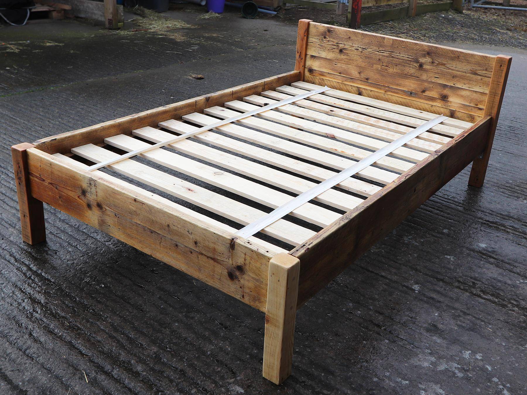 Reclaimed pine bed